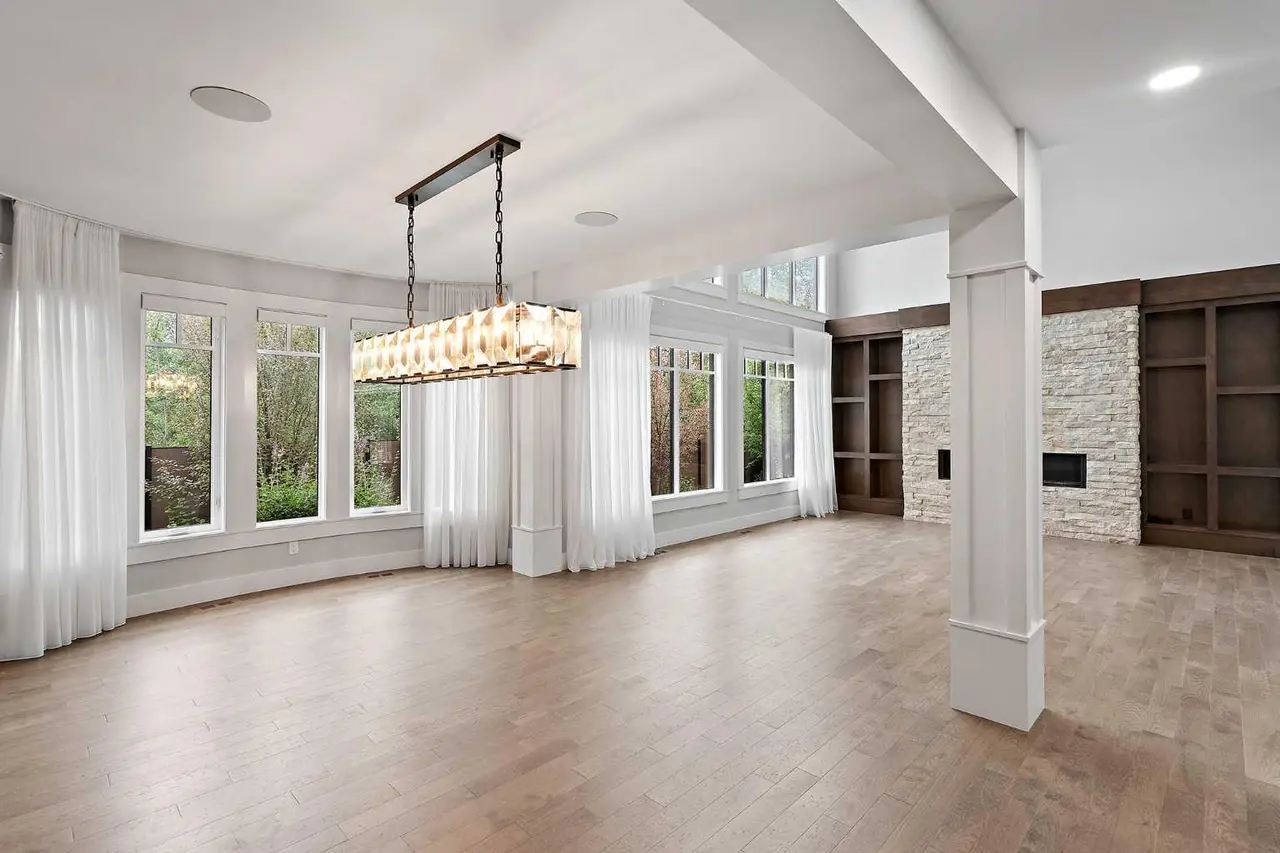 216 Aspen Summit Bay SW
