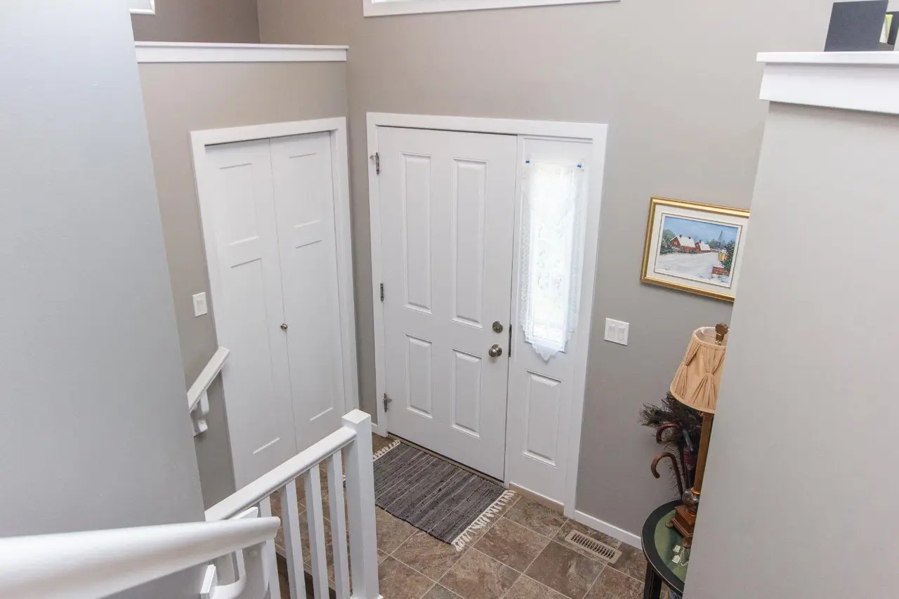 146 Truant Crescent 