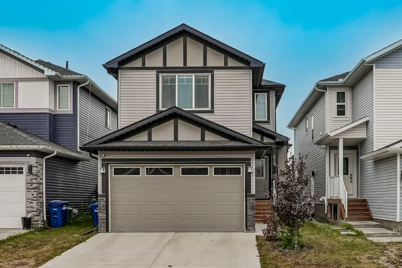439 Bayview Way SW