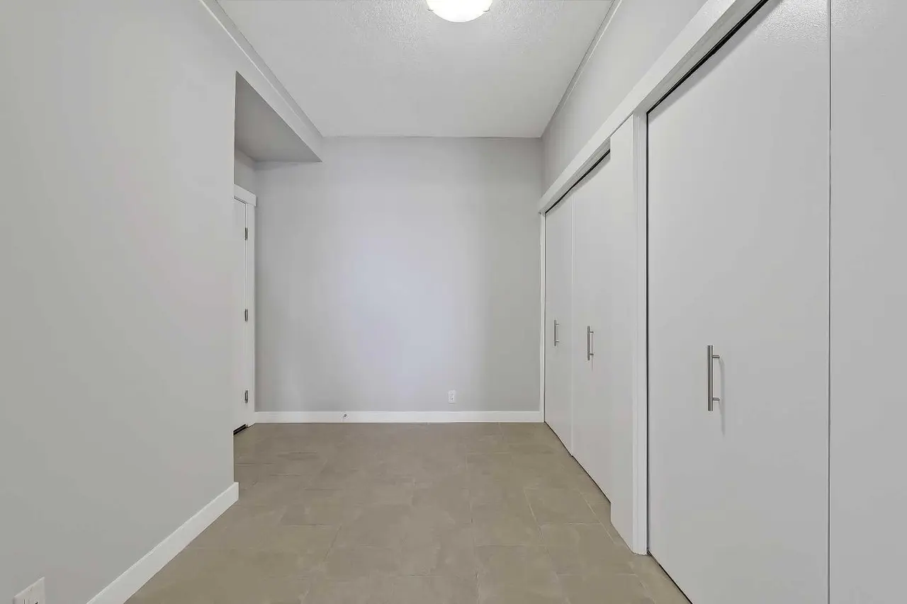 1409, 8710 Horton Road SW