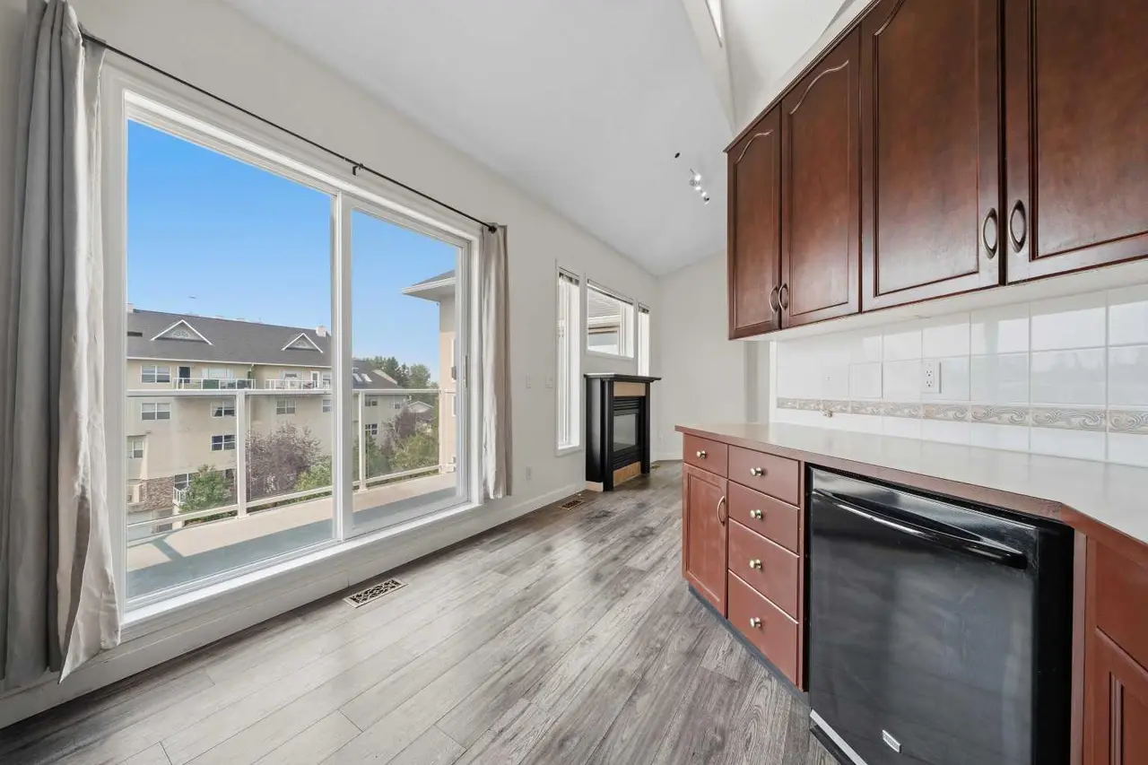 114, 6550 Old Banff Coach Road SW