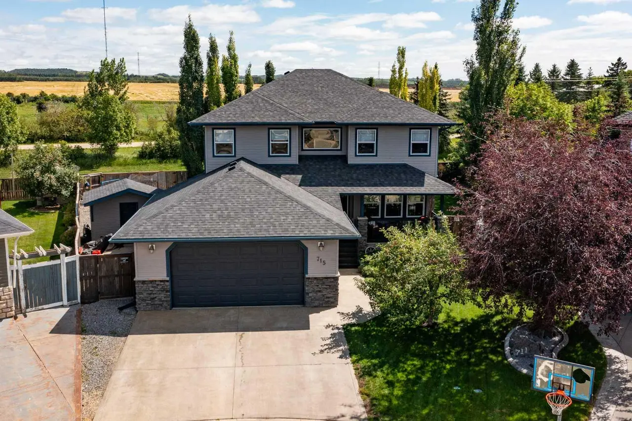 715 700 Ramage Close 