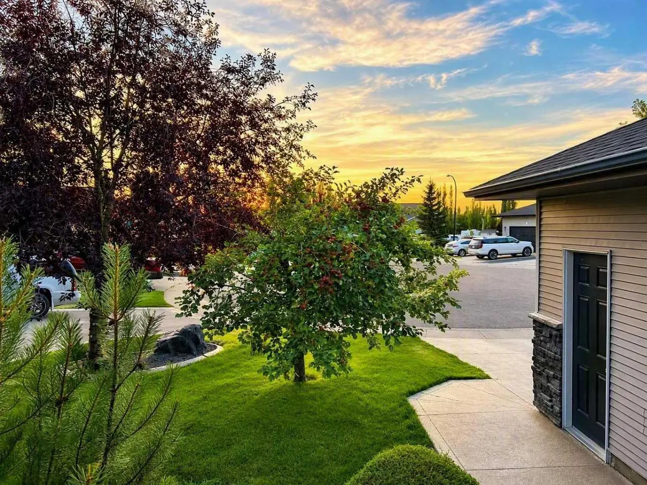 715 700 Ramage Close 