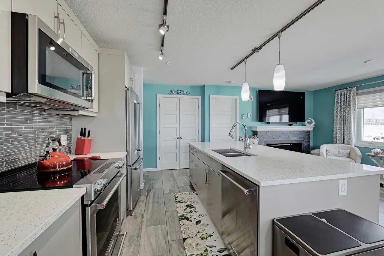 2307, 450 Kincora Glen Road NW