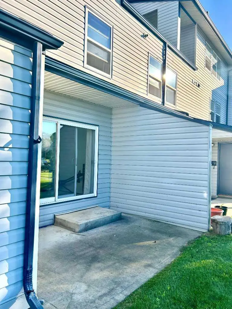 3110, 7201 Poplar Drive 