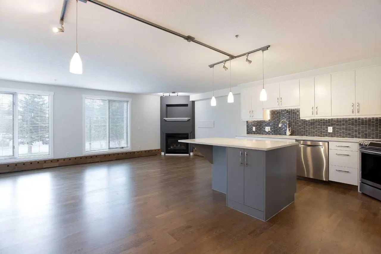 239, 8535 Bonaventure Drive SE