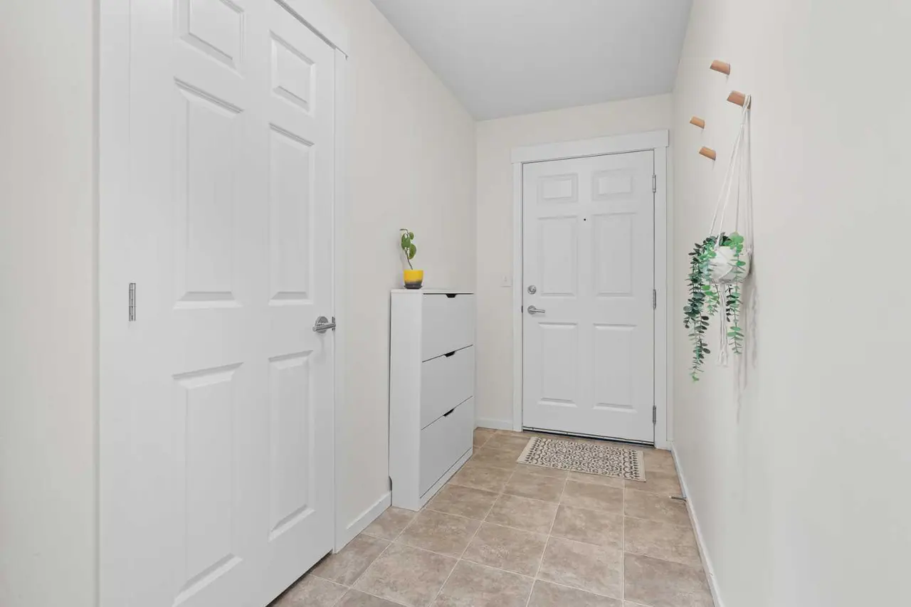 4418, 99 Copperstone Park SE