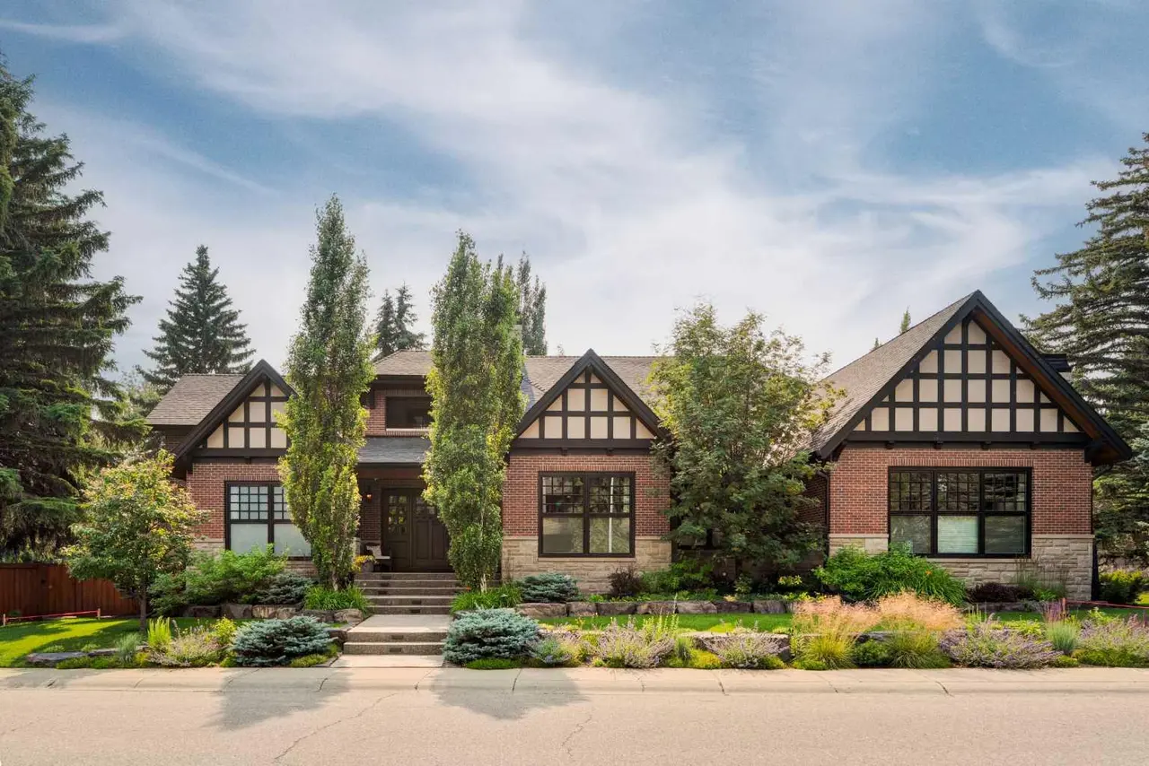 1111 Belavista Crescent SW