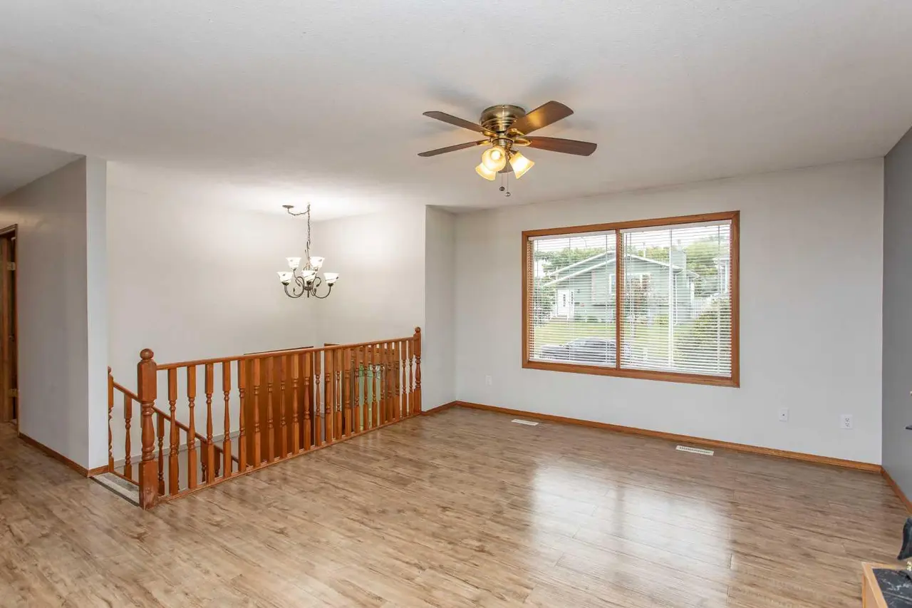 22 Bruns Crescent 