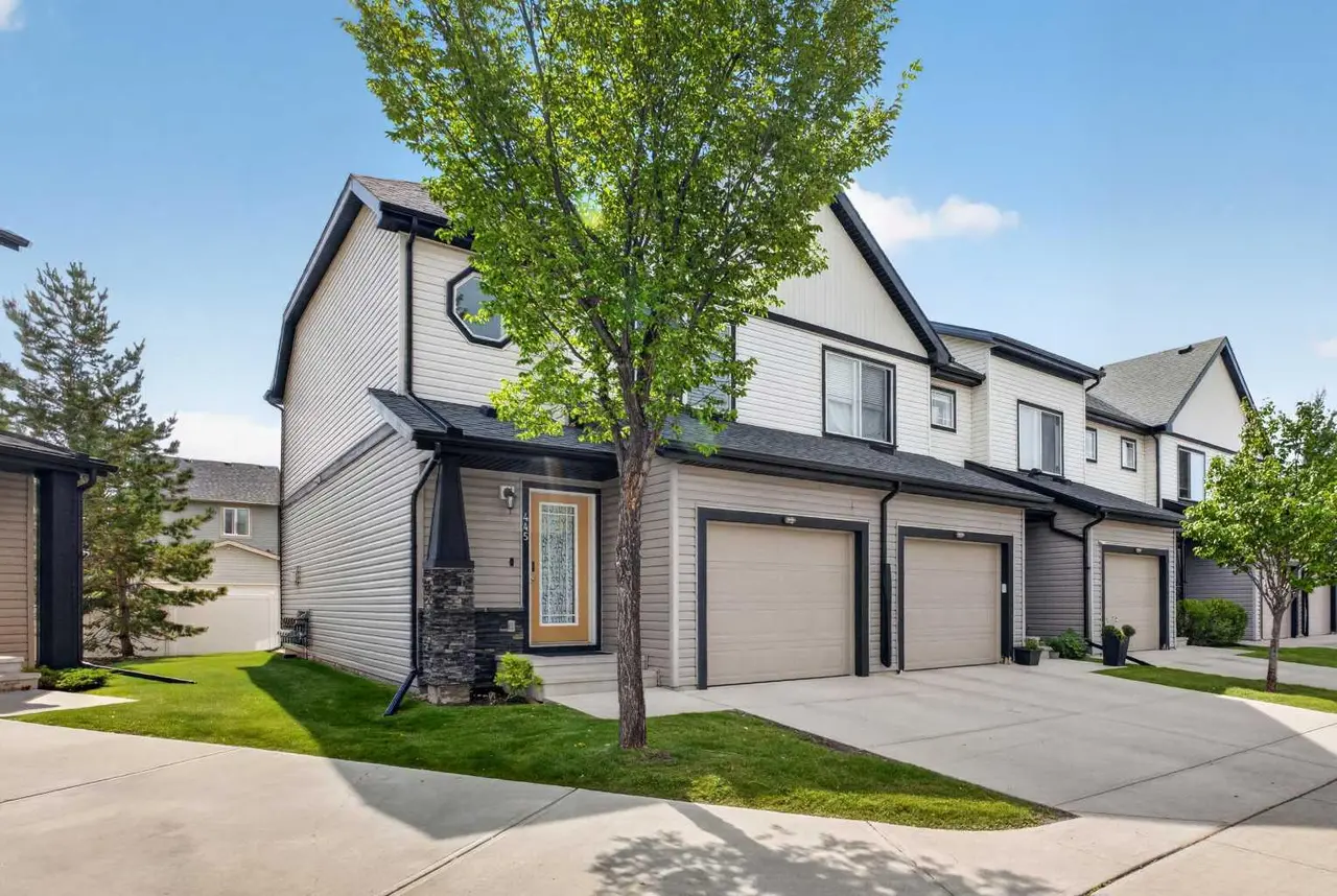 445 Copperpond Landing SE