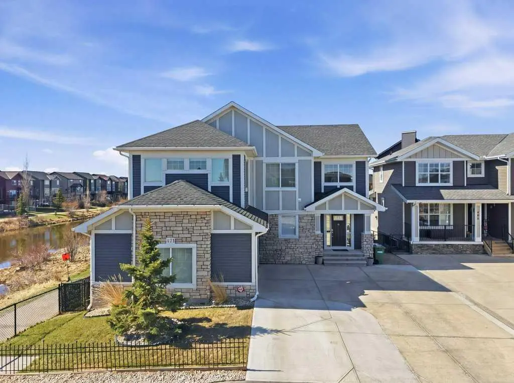 471 Canals Boulevard SW