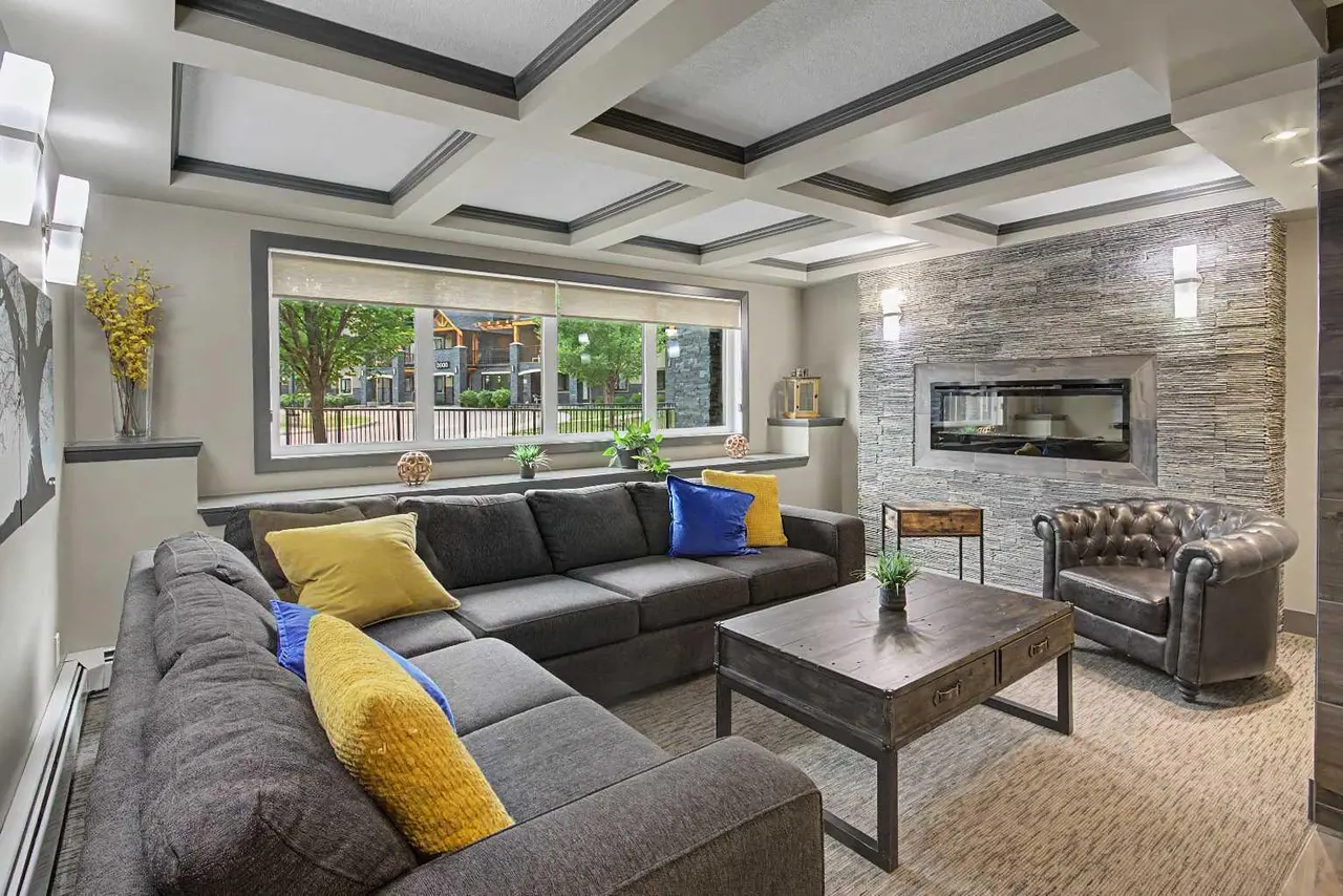 2116, 402 Kincora Glen Road NW