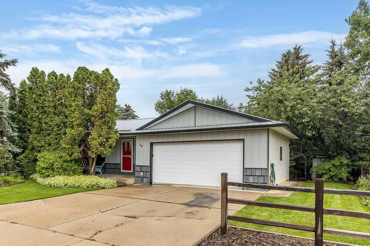 30 Noble Court SW