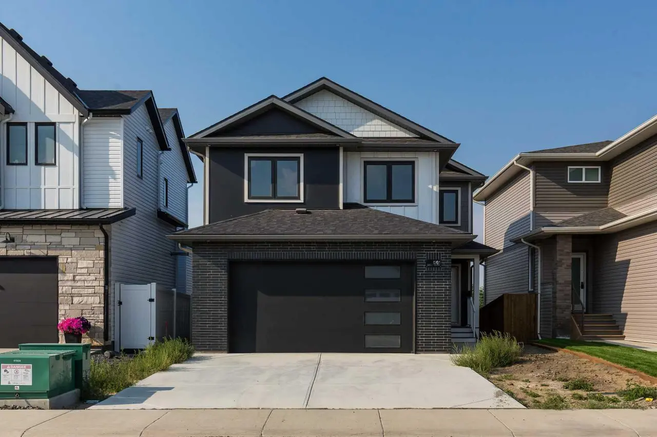 561 Malahat Green W