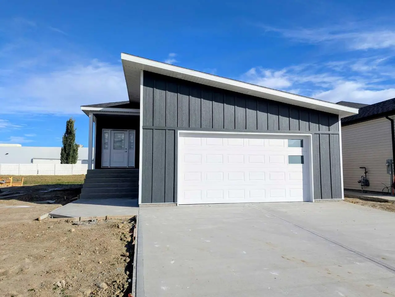 324 Somerside Road SE