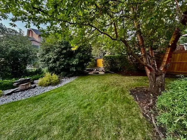 151 Riverside Mews SE