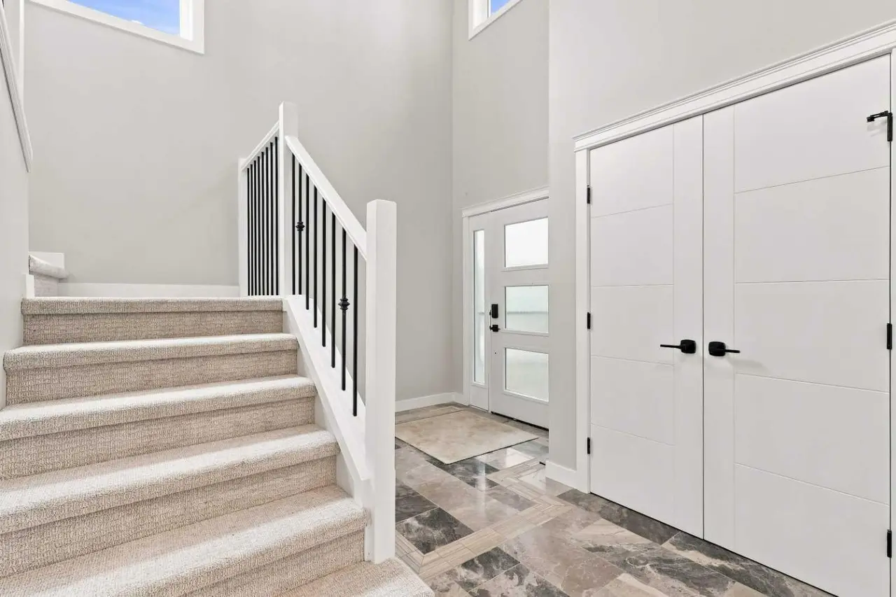 38 Lindman Avenue 