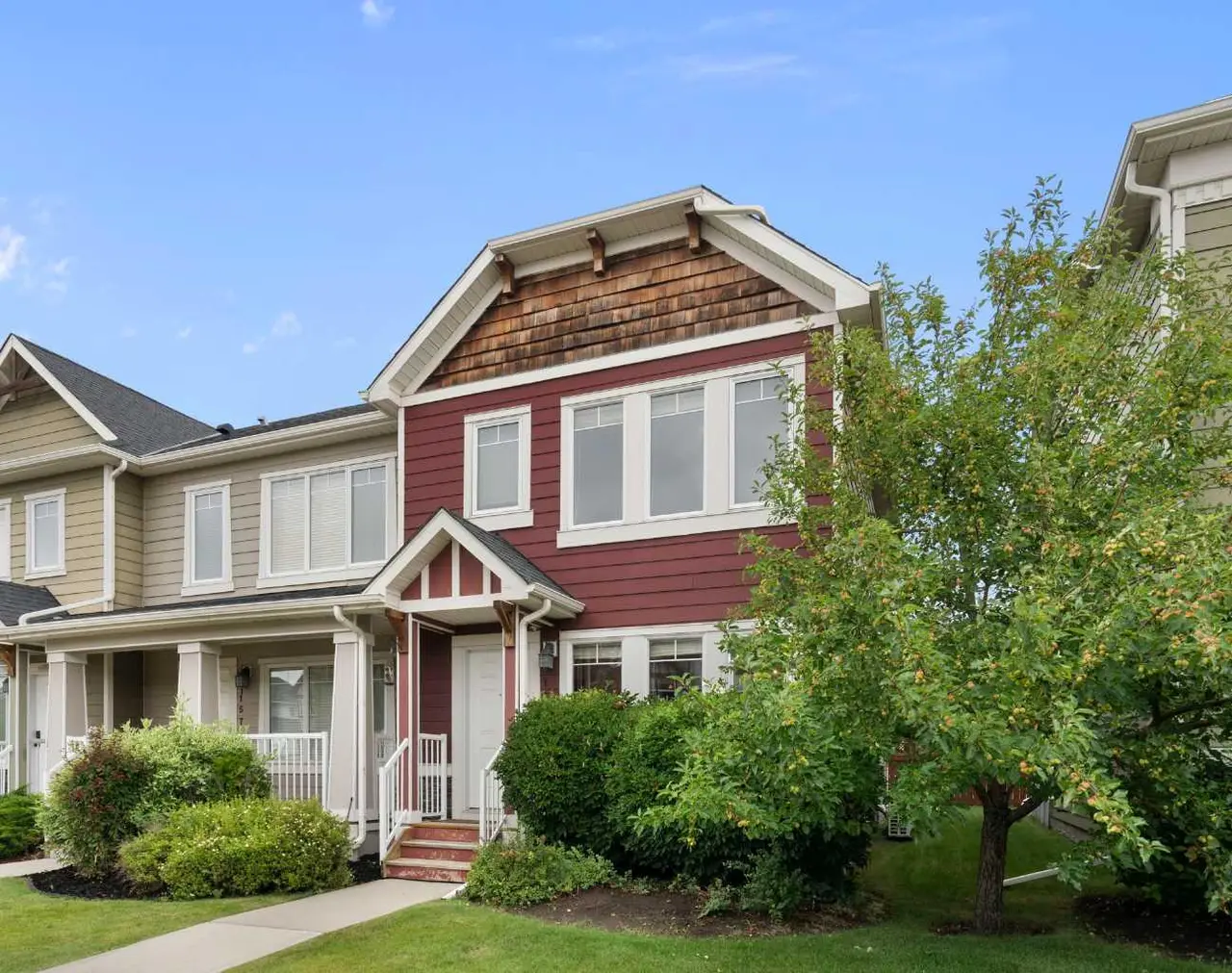 153 Rainbow Falls Manor W