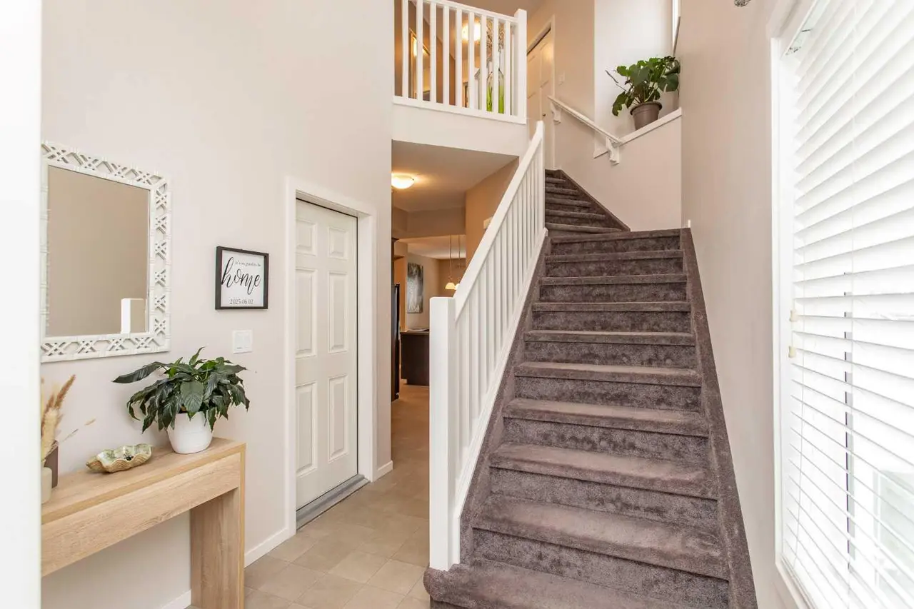 5 Tallman Close 