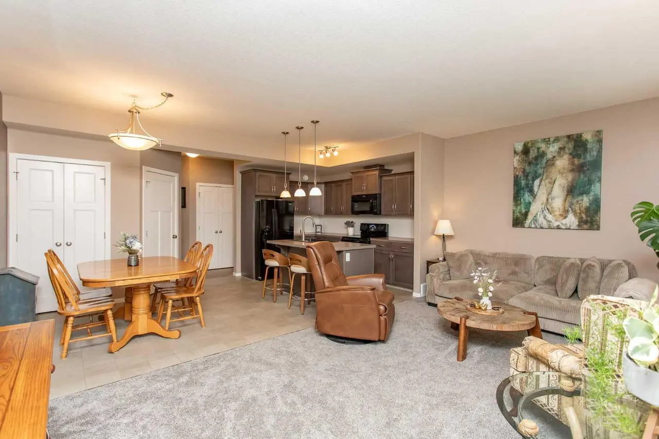 5 Tallman Close 