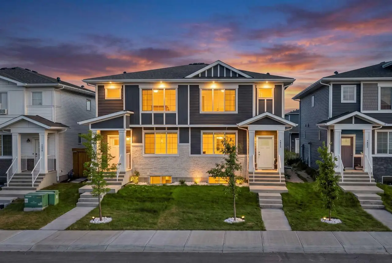 1044 West Lakeview Drive 