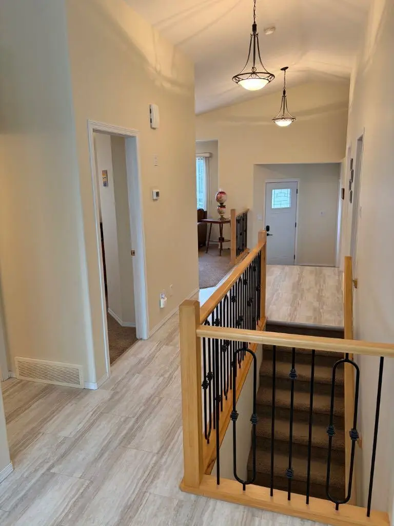 94 Fairmont Garden Road S