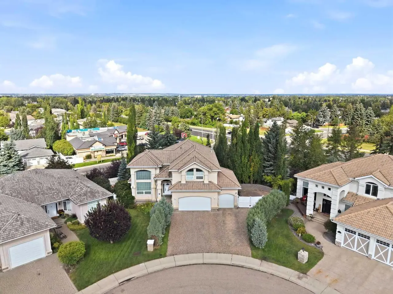 25 Ashmore Close 