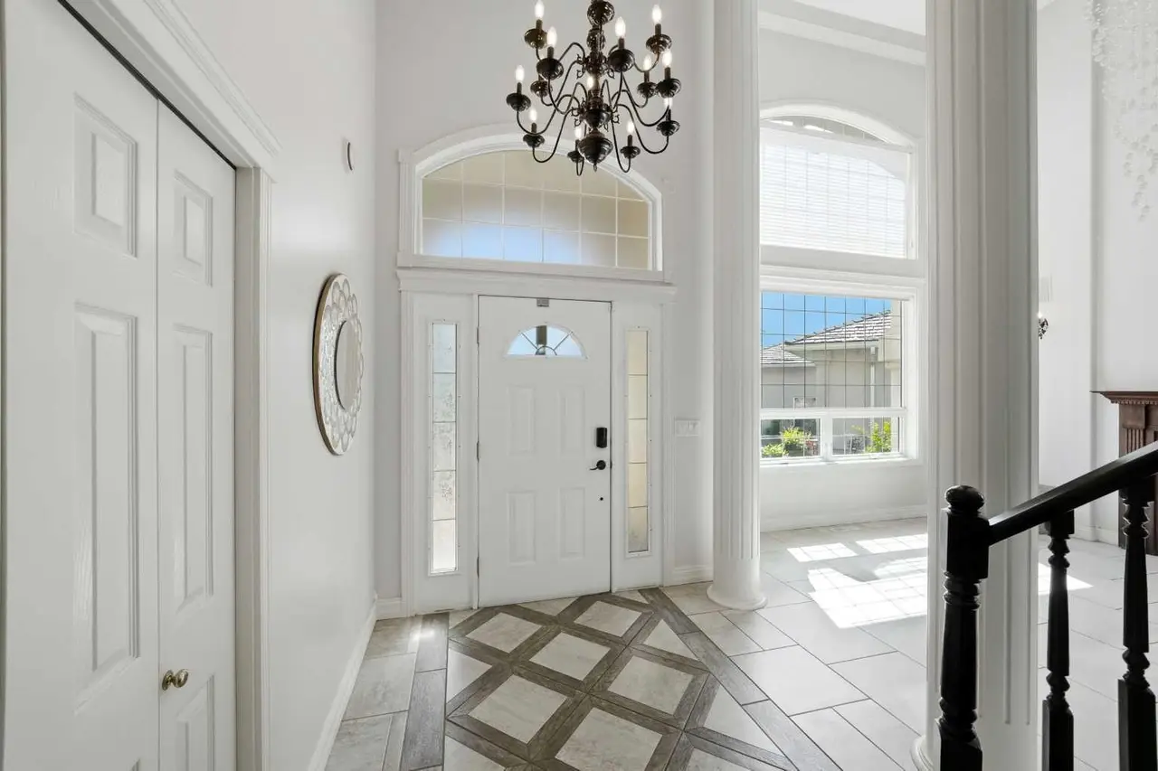 25 Ashmore Close 