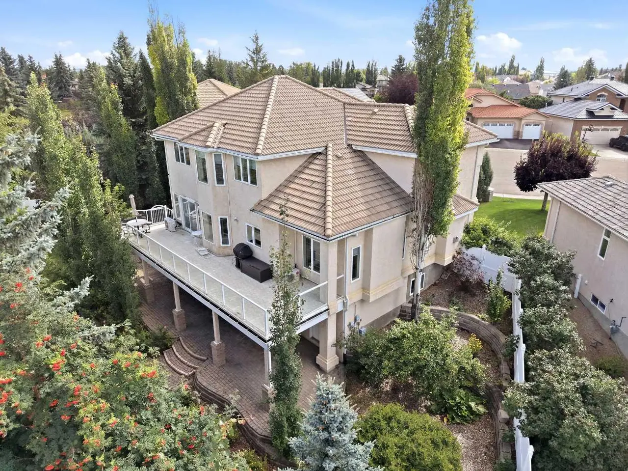 25 Ashmore Close 