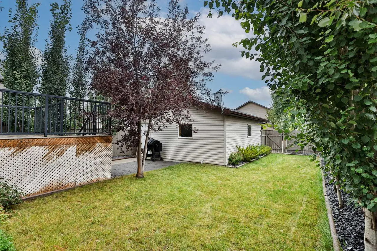 178 Silkstone Road W