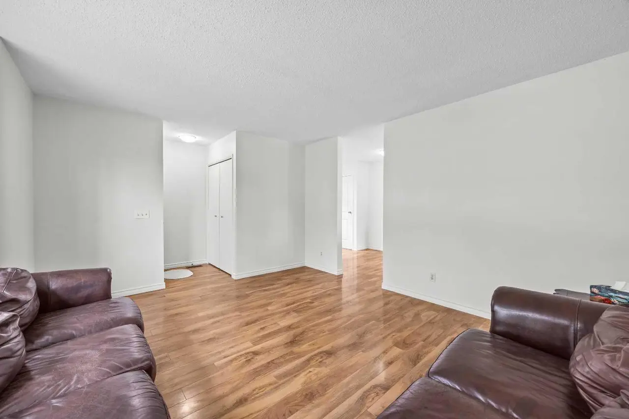 28 Erin Croft Place SE