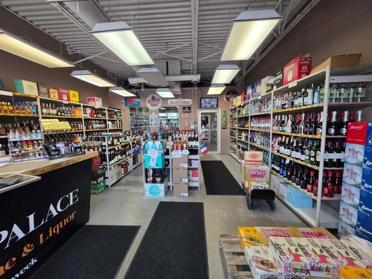 123 Liquor Store  SE