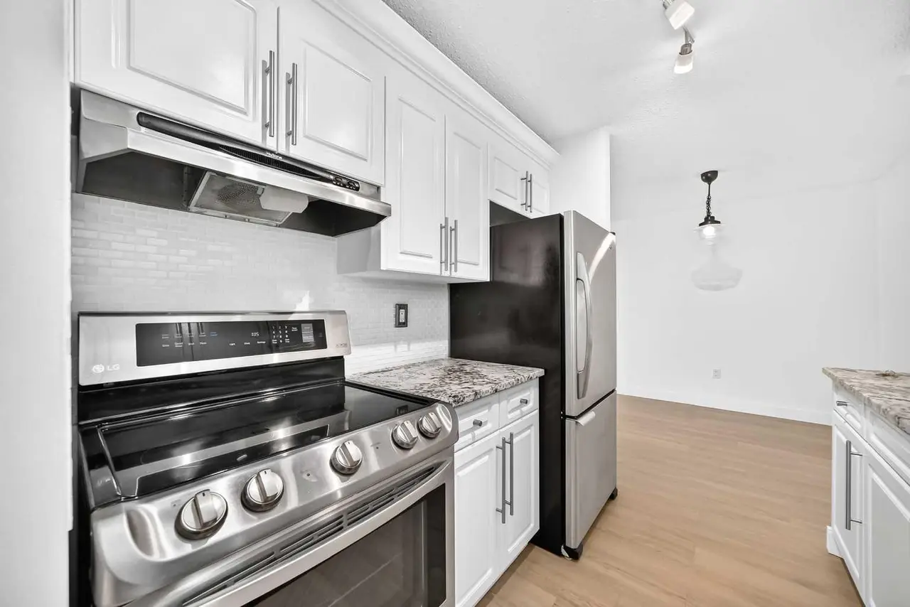 503, 8948 Elbow Drive SW