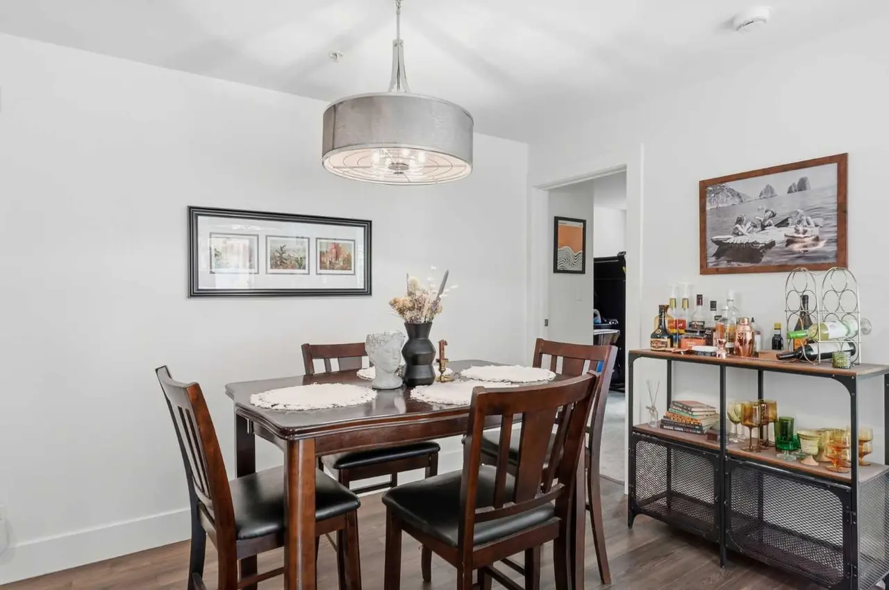 118, 510 Edmonton Trail NE