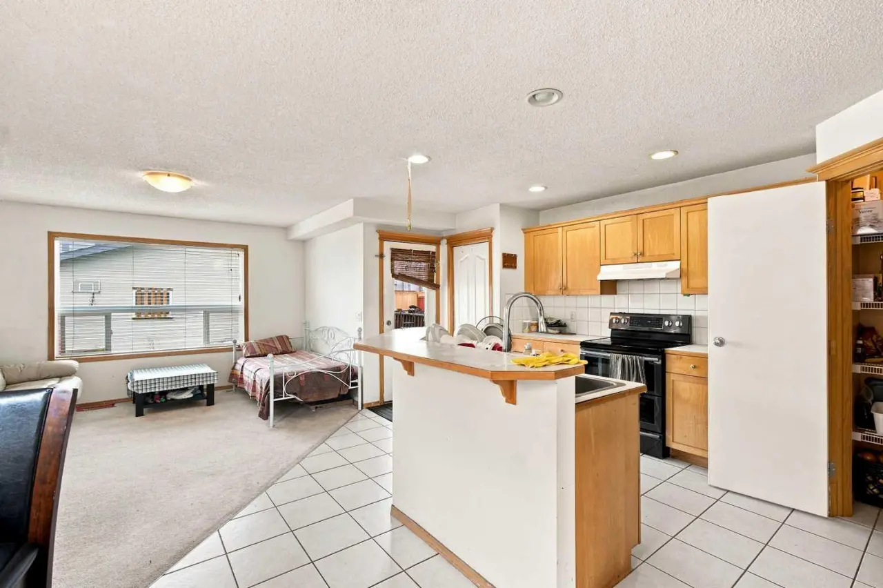 162 Taradale Drive NE