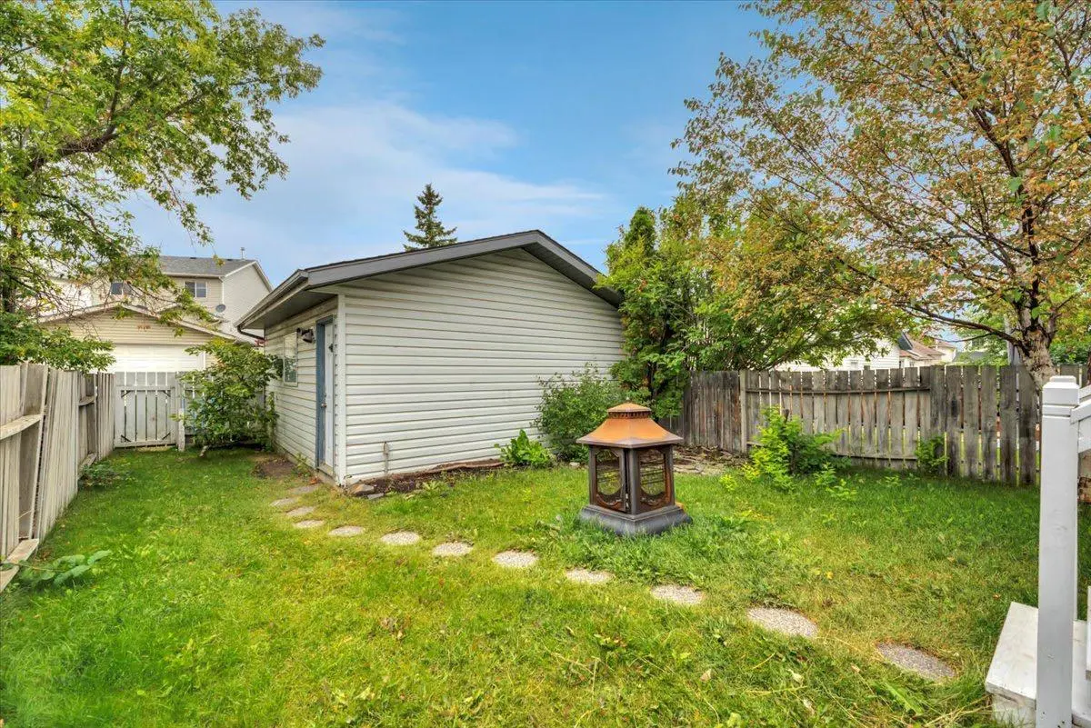 131 Hidden Way NW