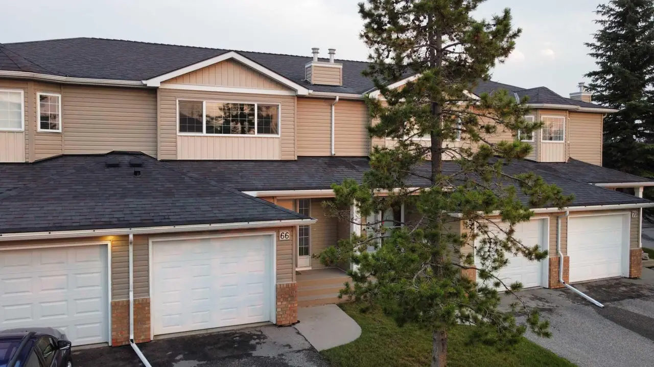 66 Chaparral Ridge Terrace SE