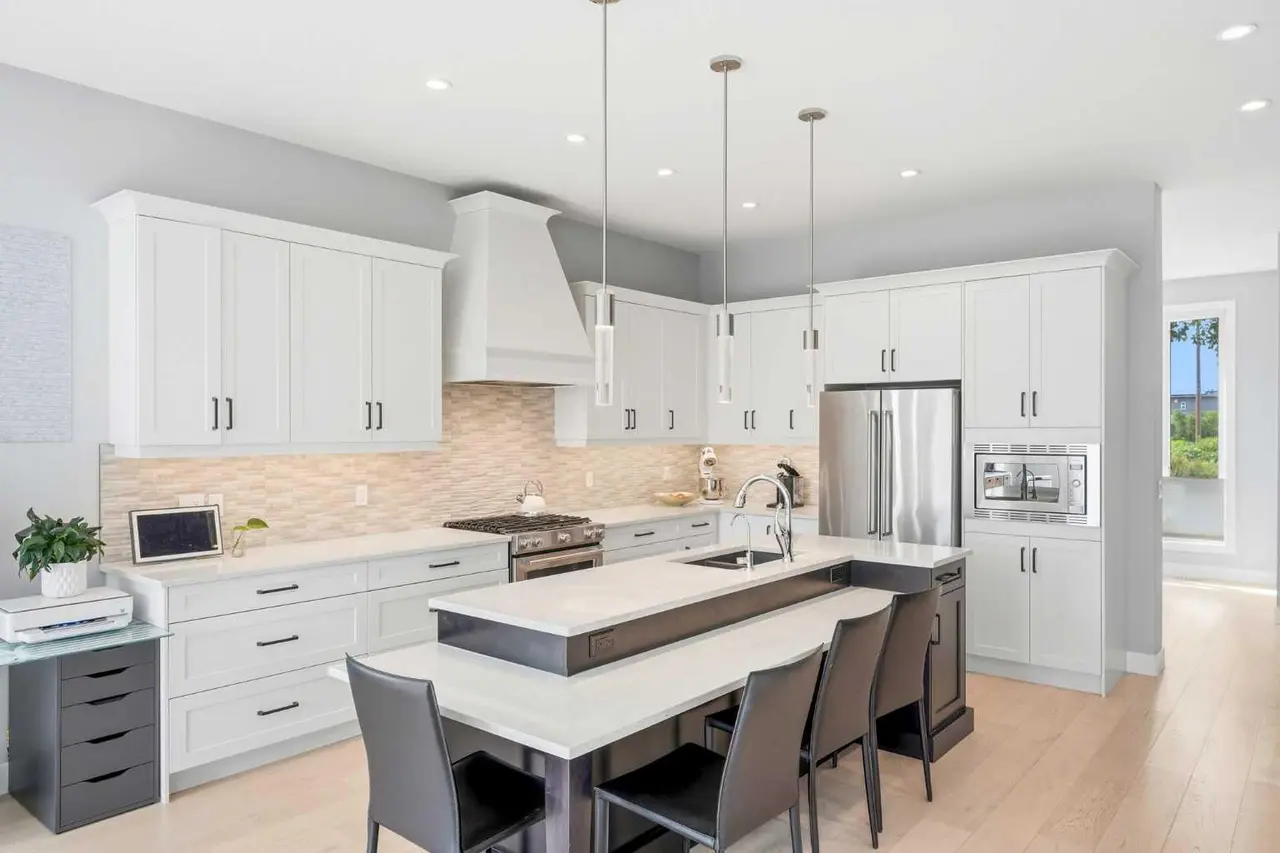 2014 6 Street NE