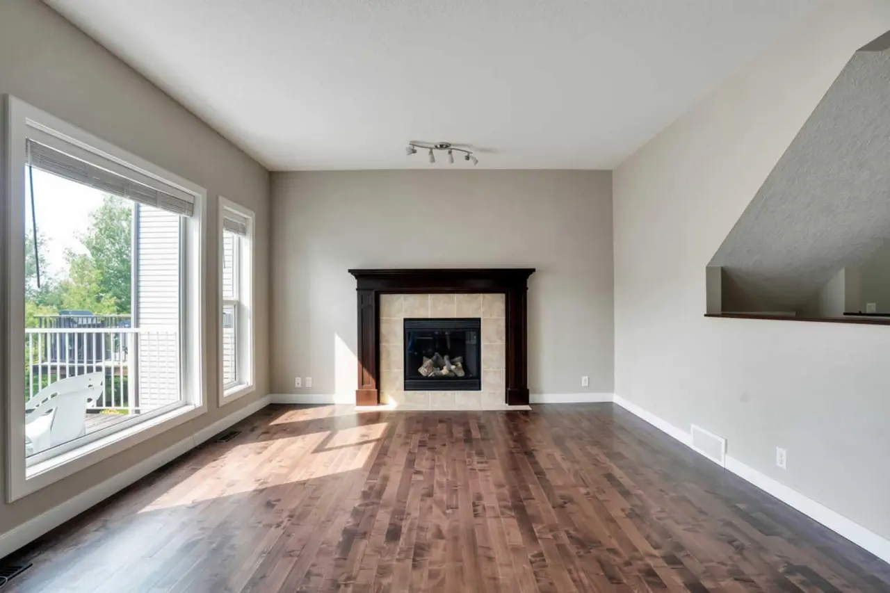 92 Everglen Close SW
