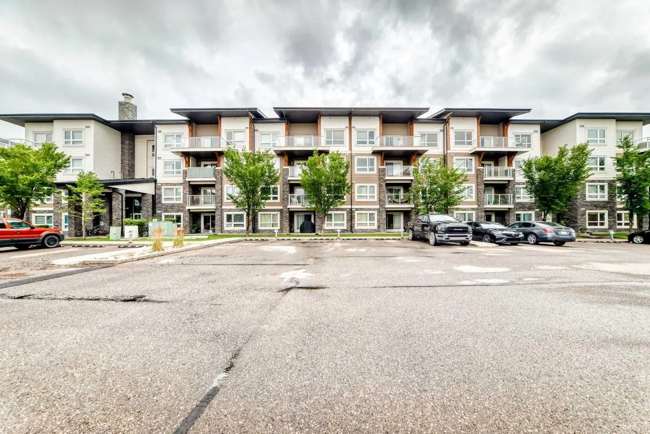 1411, 240 Skyview Ranch Road NE