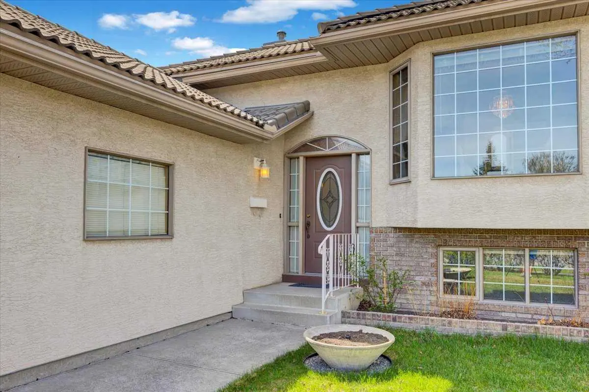 531 Sierra Morena Court SW