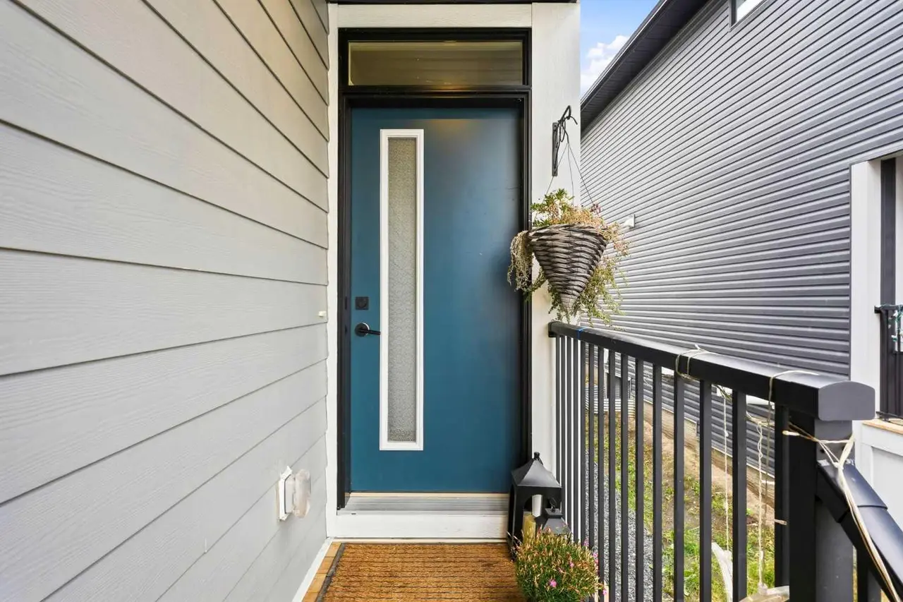 49 Copperhead Road SE