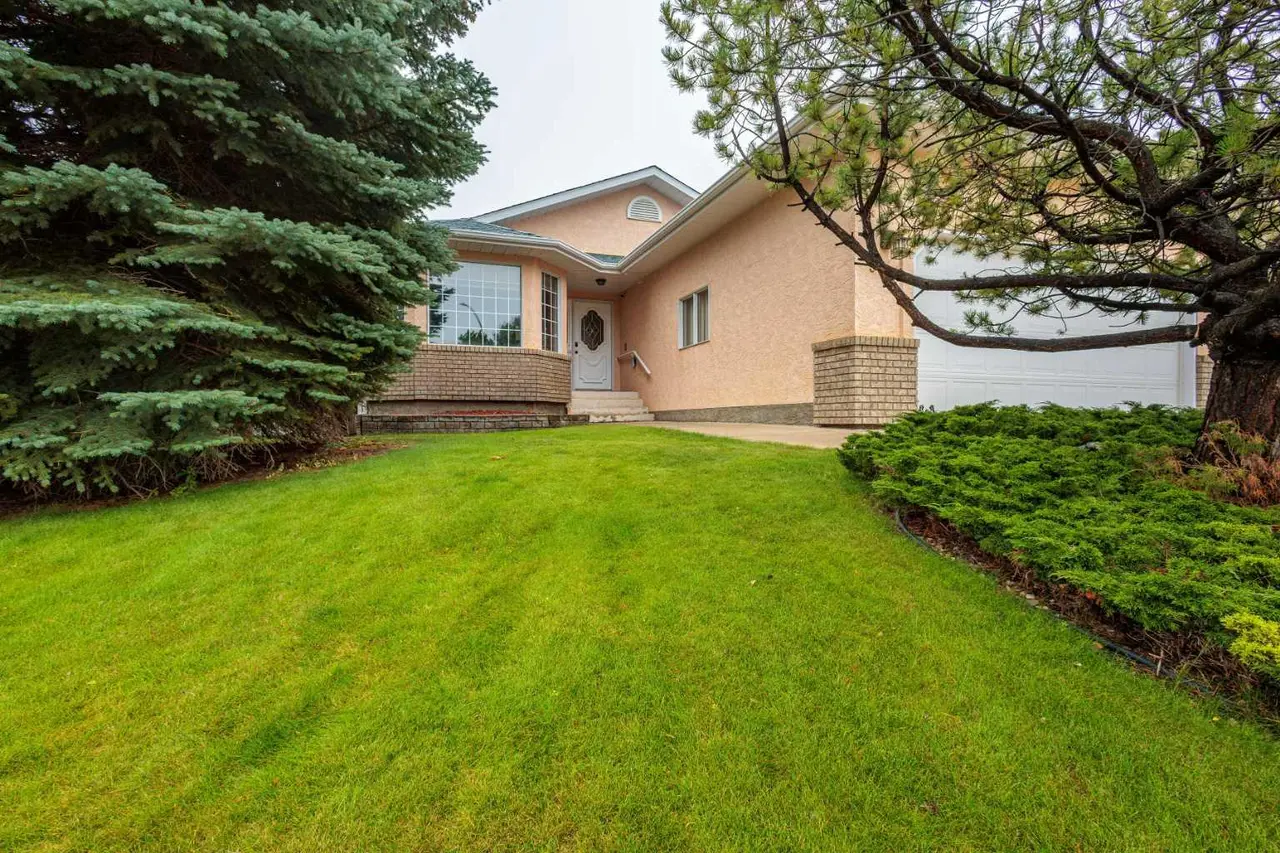 93 Park Meadows Court SE