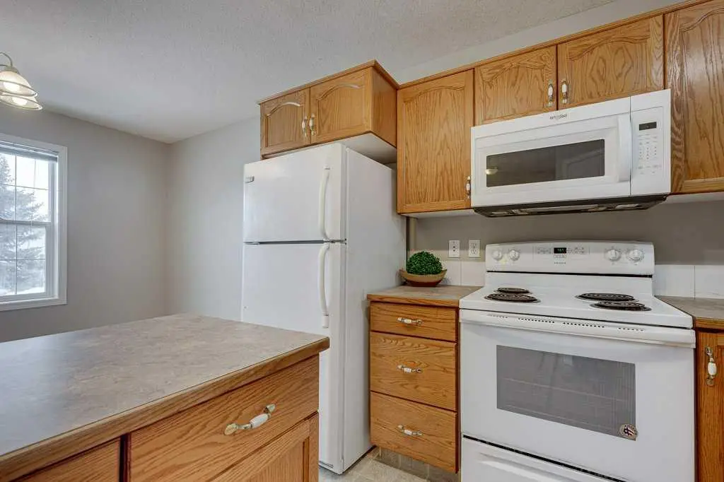 15 Kerry Wood Mews 