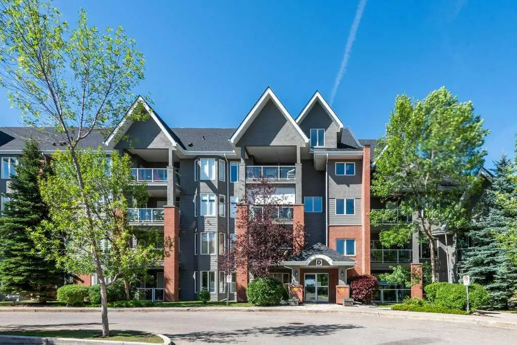 443, 15 Everstone Drive SW