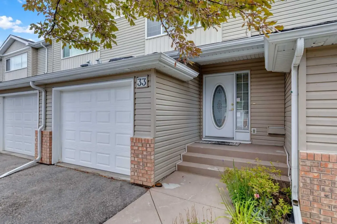 33 Chaparral Ridge Terrace SE