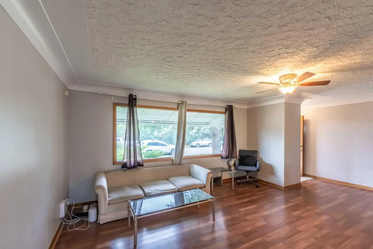 2628 Capitol Hill Crescent NW