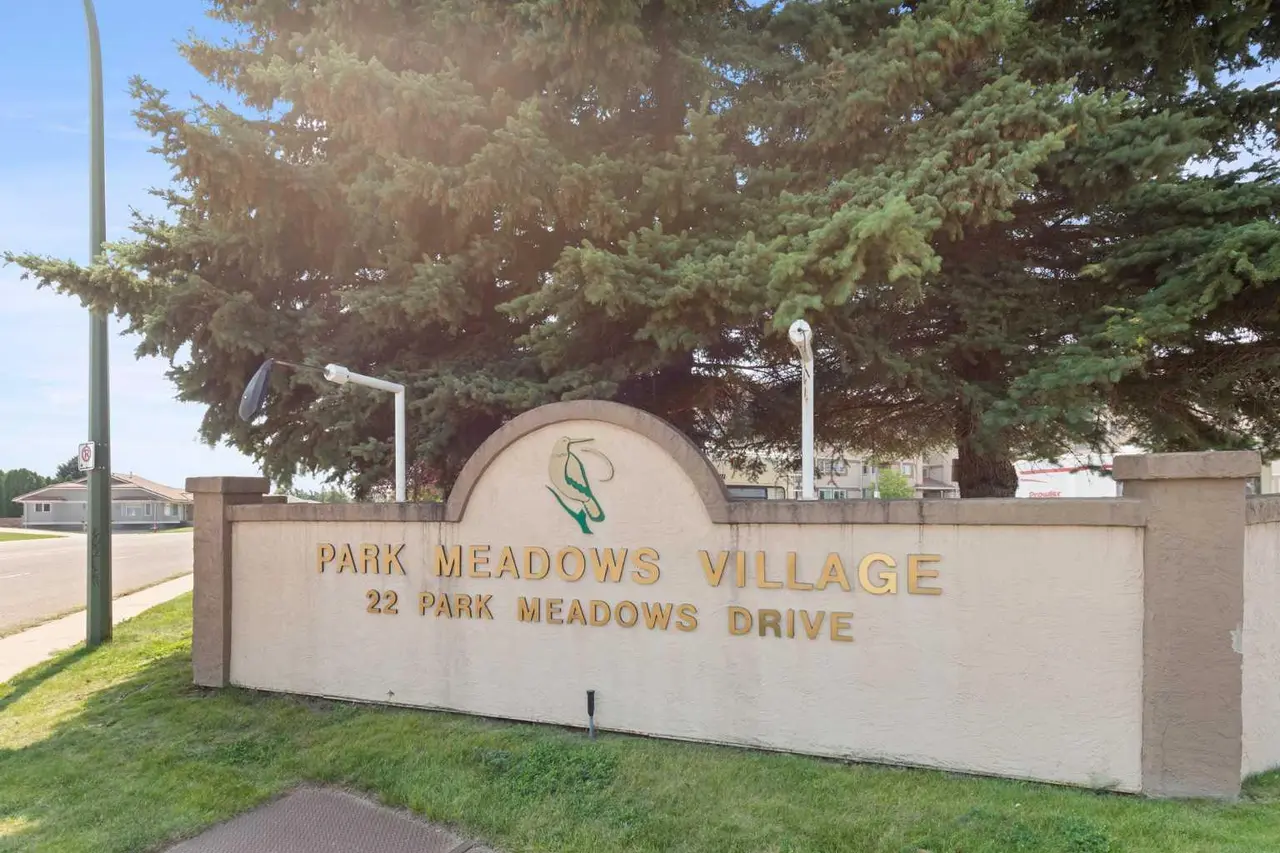 412, 22 Park Meadows Drive SE