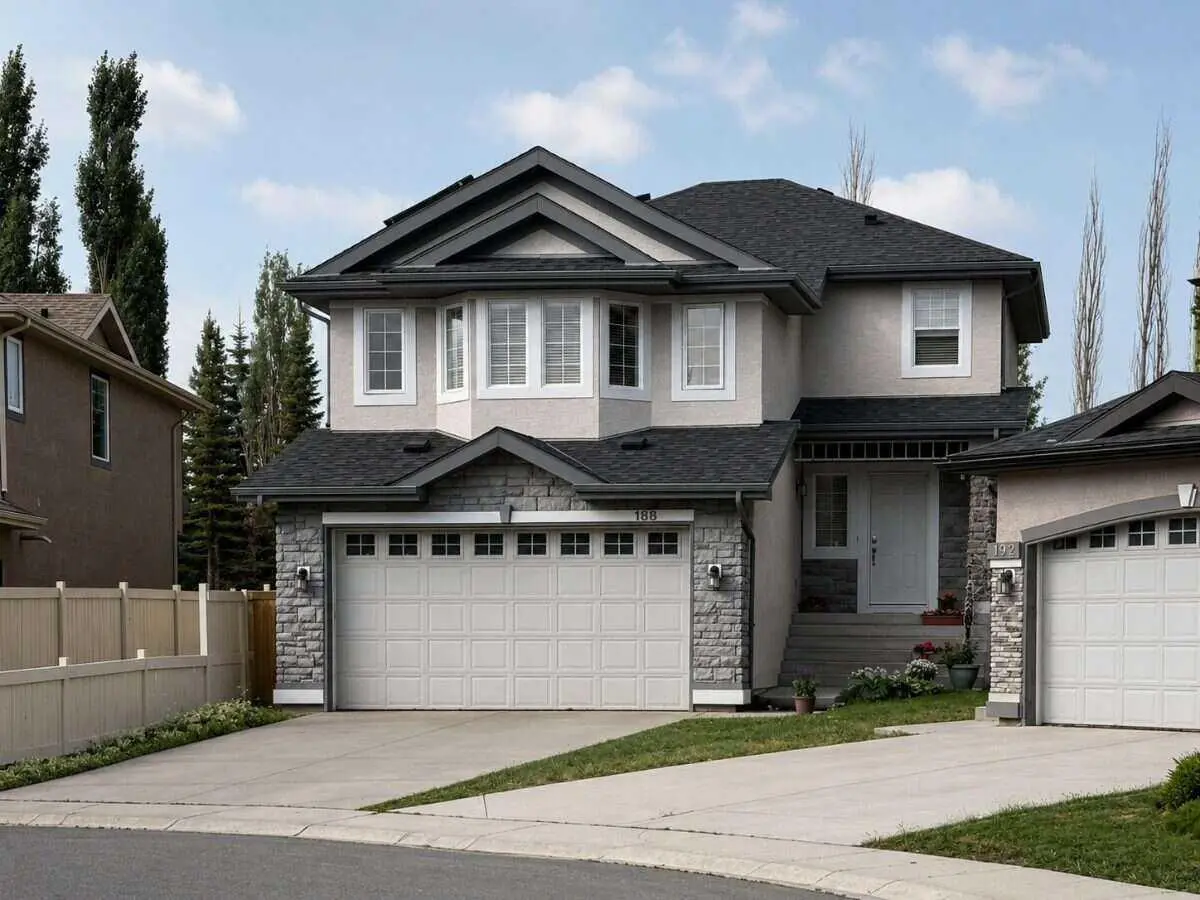 188 Everwillow Park SW