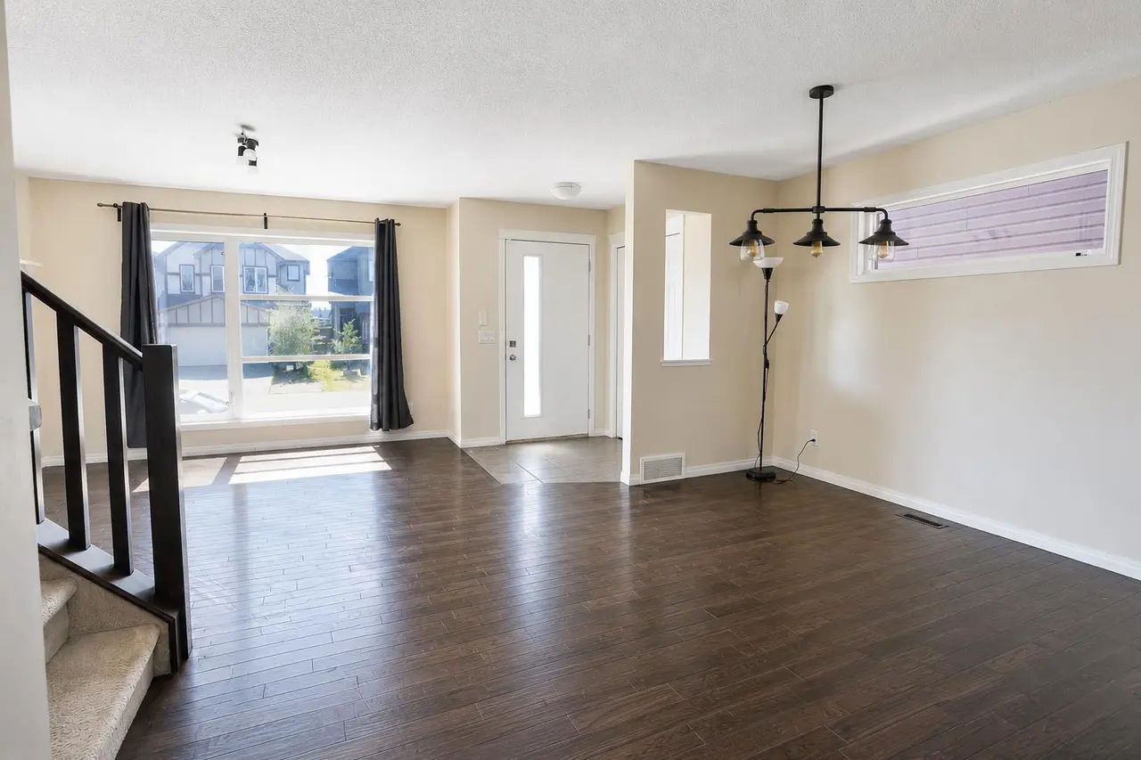 149 Walden Parade SE